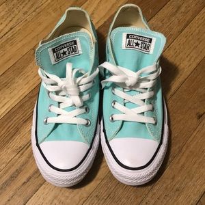 Converse size 8 women’s